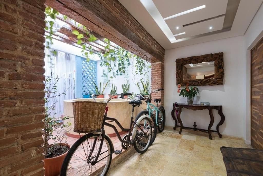Apartamento Charming Old Loft With Jacuzzi! *