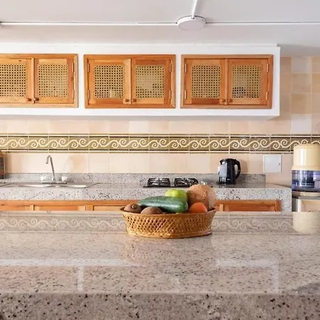Charming Old Loft With Jacuzzi! Cartagena