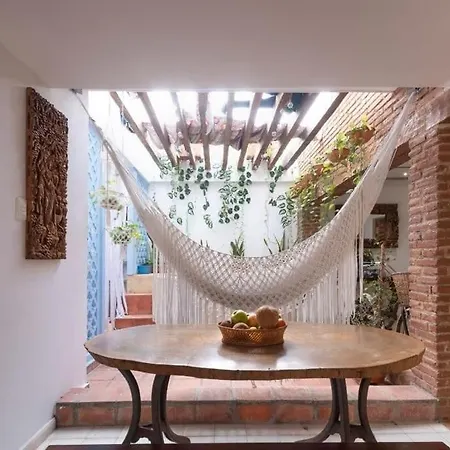 Apartment Charming Old Loft With Jacuzzi!